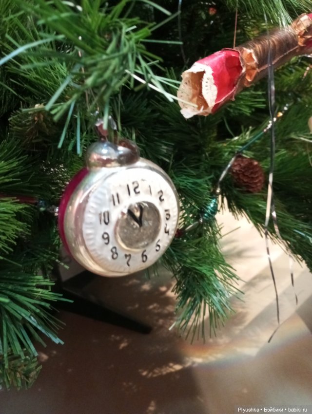 Лис Люк на выставке винтажных ёлочных игрушек (фото 9)