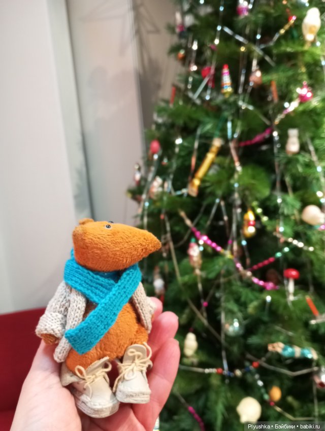 Лис Люк на выставке винтажных ёлочных игрушек (фото 3)