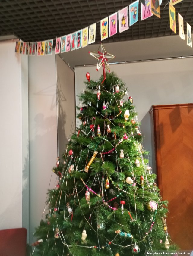 Лис Люк на выставке винтажных ёлочных игрушек (фото 4)