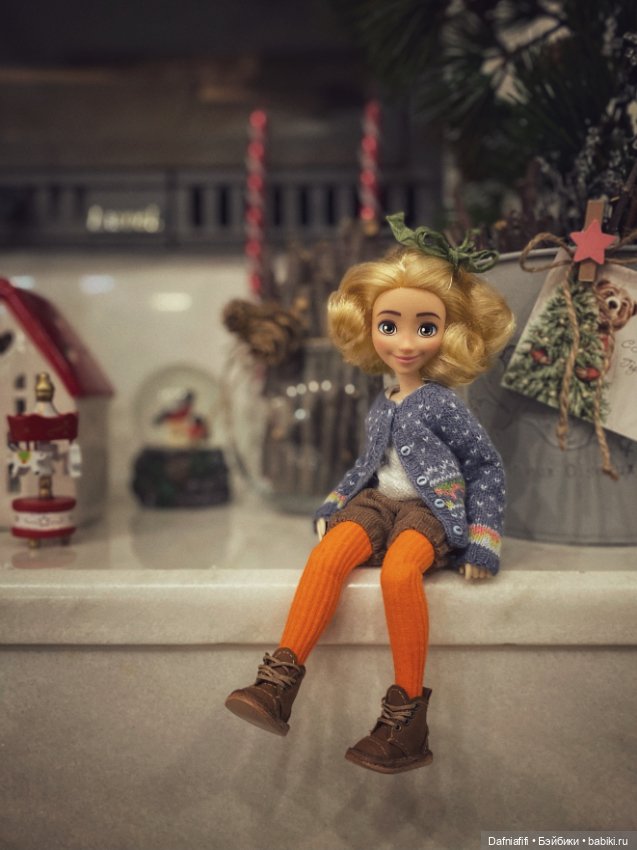 Предновогоднее — Куклы Disney Animators и Принцессы Диснея: Disney Store