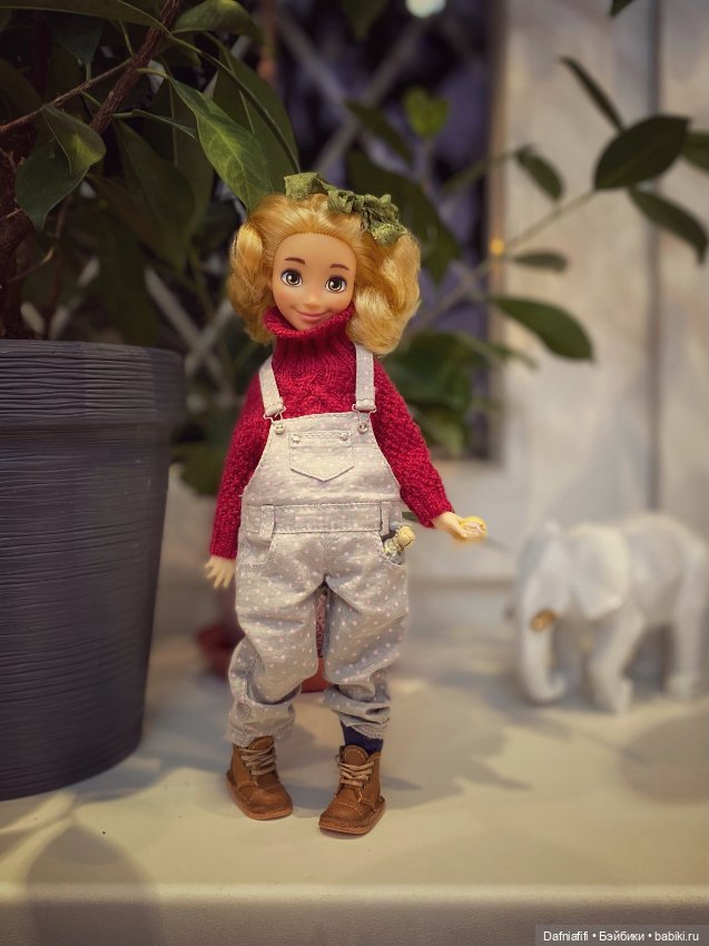 Предновогоднее — Куклы Disney Animators и Принцессы Диснея: Disney Store