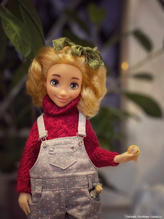 Предновогоднее — Куклы Disney Animators и Принцессы Диснея: Disney Store