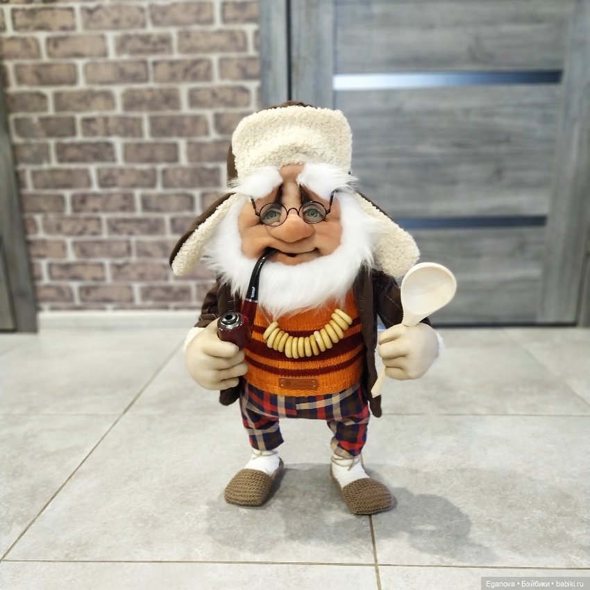 Как гармонично смотрится с ёлкой 🤣 (фото 3)