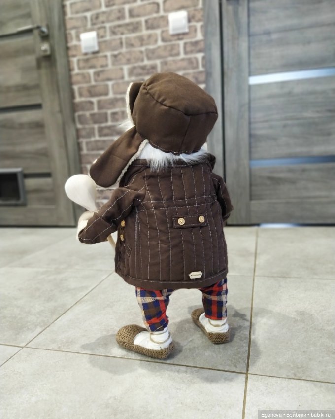 Как гармонично смотрится с ёлкой 🤣 (фото 4)