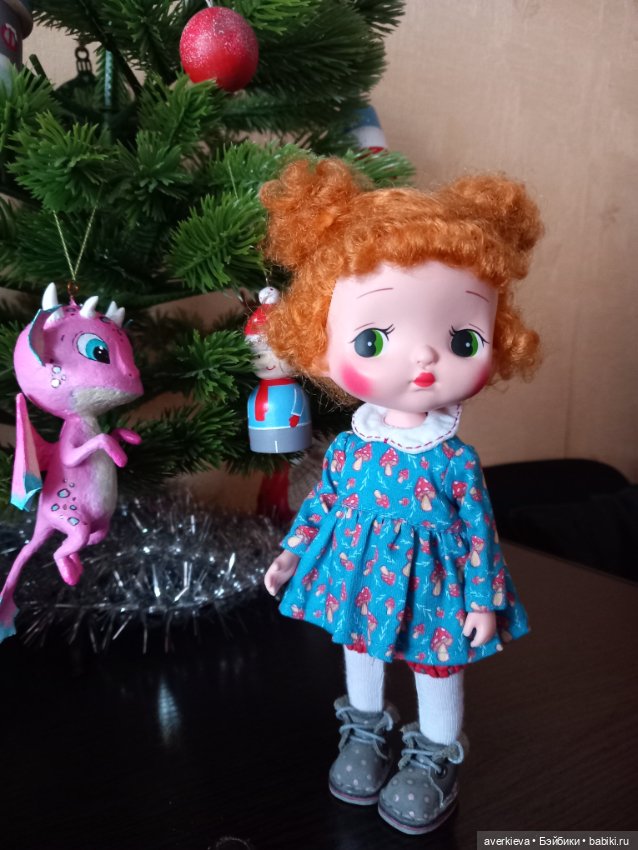 Теперь она нарядная — Азиатские виниловые куклы (разное): Китай