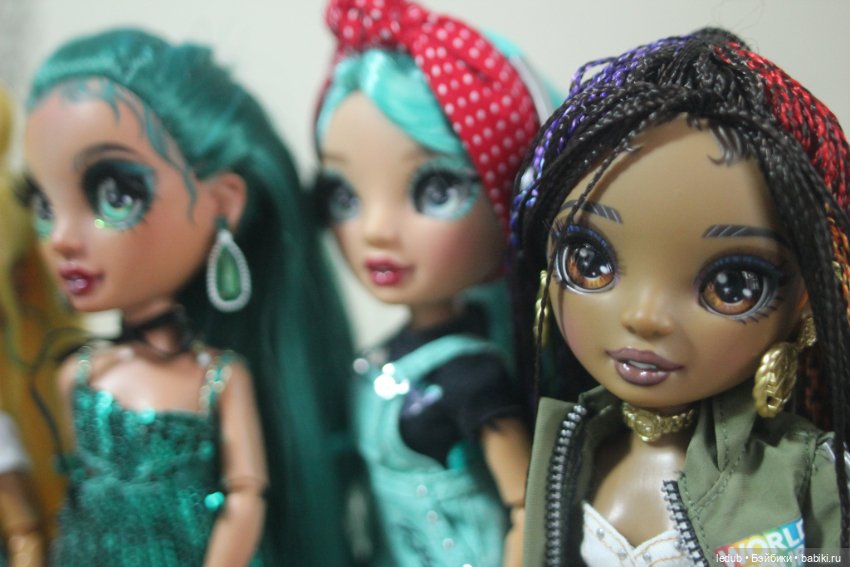 Моя миниколлекция Rainbow High
