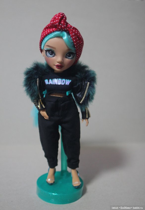 Моя миниколлекция Rainbow High