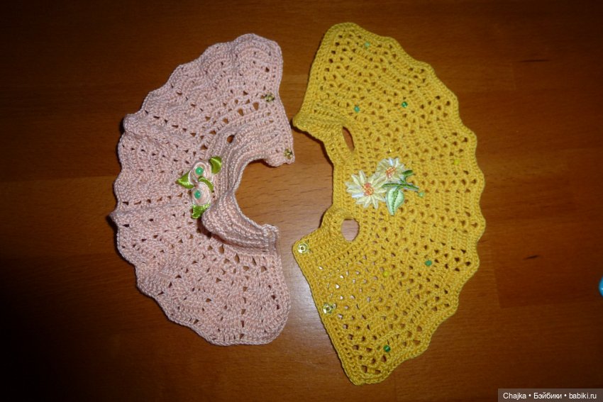 Вязаные платья на кукол Kiss me и Косолапки, ГДР, 17 и 18 см