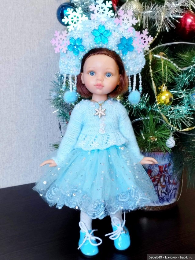 Наряд "СНЕГУРОЧКА" для кукол паола рейна
