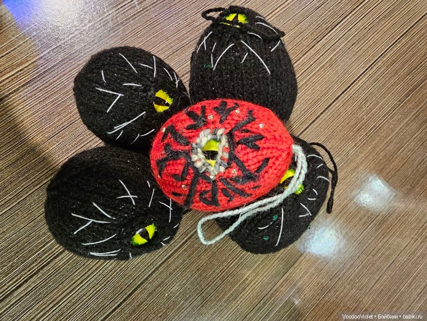 Немножко странненького — Вязаные игрушки и амигуруми: крючком (фото 2)