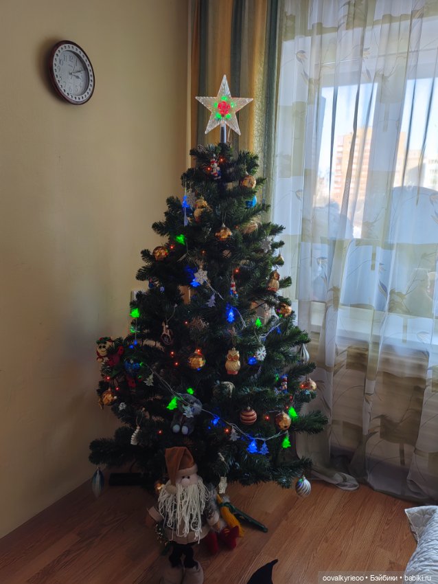 А скоро новый год❄️❄️❄️ — Одежда и обувь для кукол своими руками: фото (фото 2)