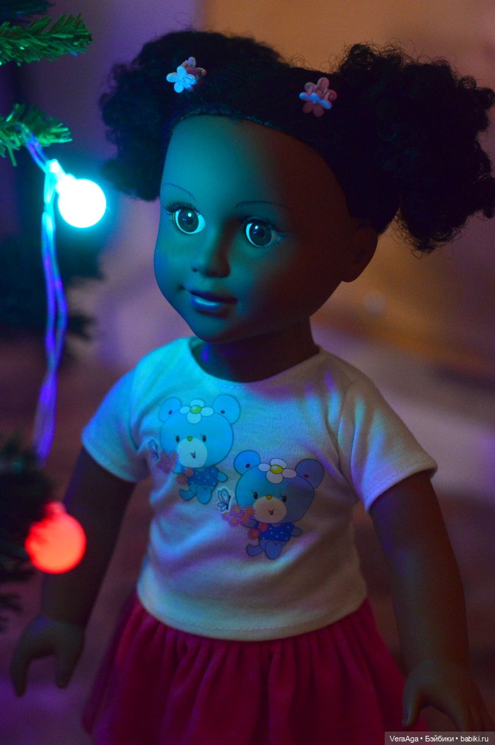 DEFAчка-негритянка у ёлки (фото 7)