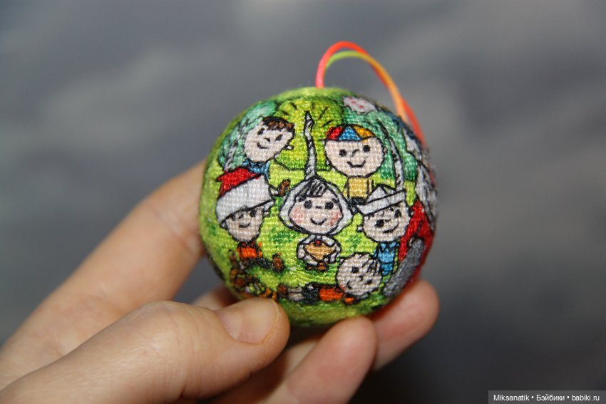 Как мы игрушки на ёлку готовили