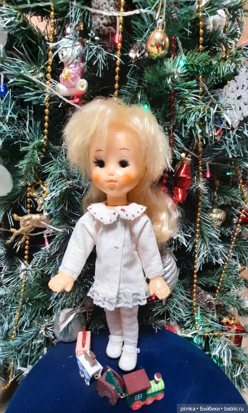 Комплект для неизвестной куклы (фото 2)