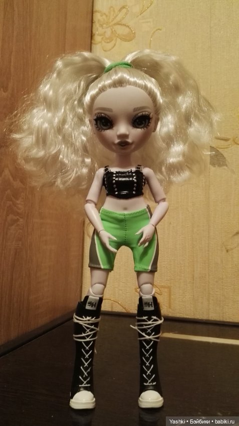 С благодарностью, кукольному народу