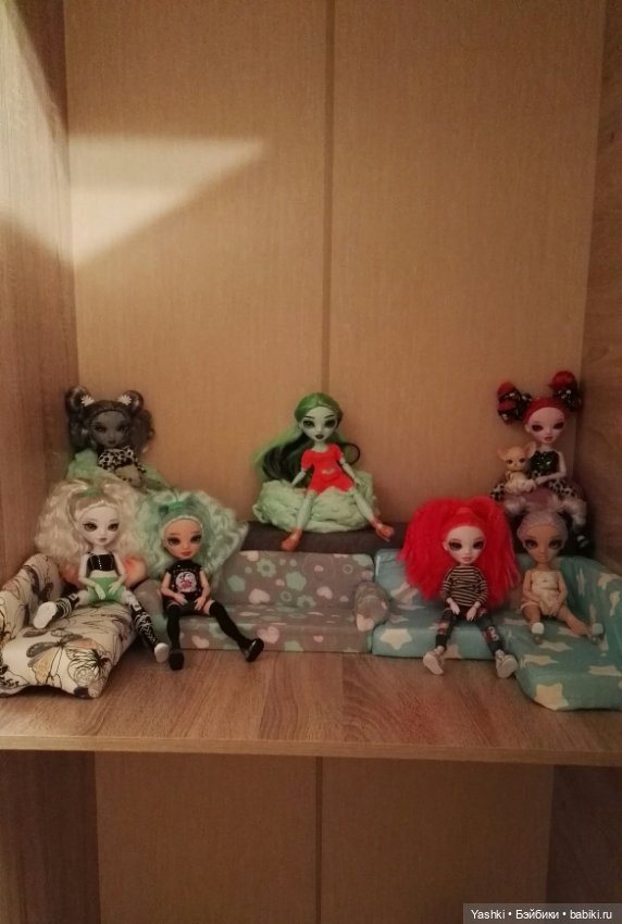 С благодарностью, кукольному народу