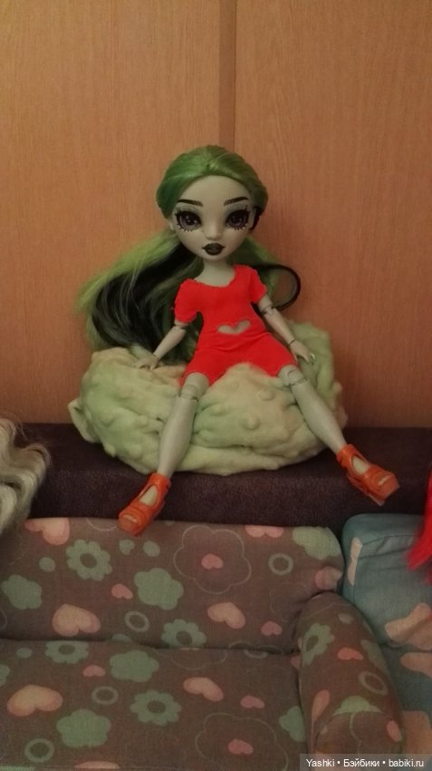 С благодарностью, кукольному народу