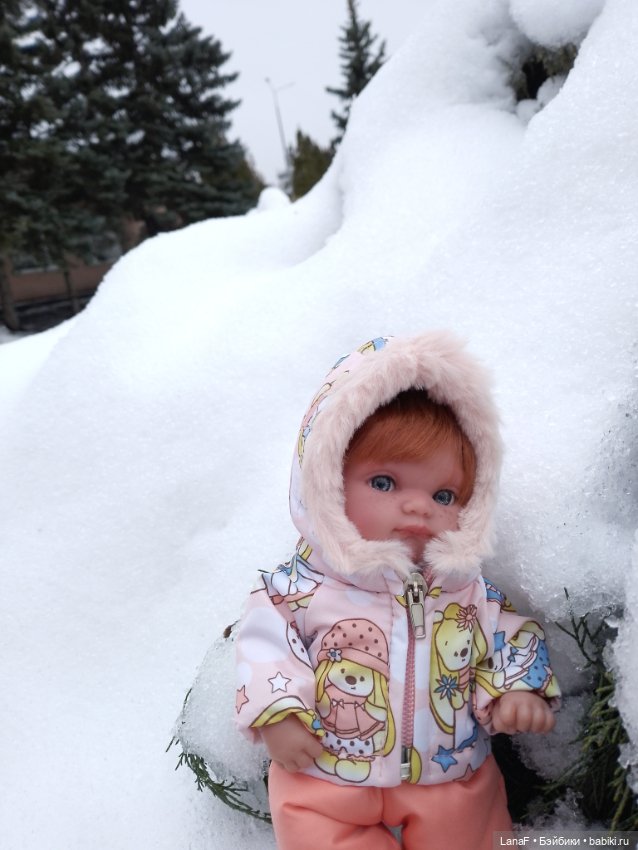 Поздравления с НГ от Мелиссы (куколка Антонио Хуан)