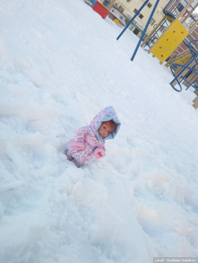 Поздравления с НГ от Мелиссы (куколка Антонио Хуан)