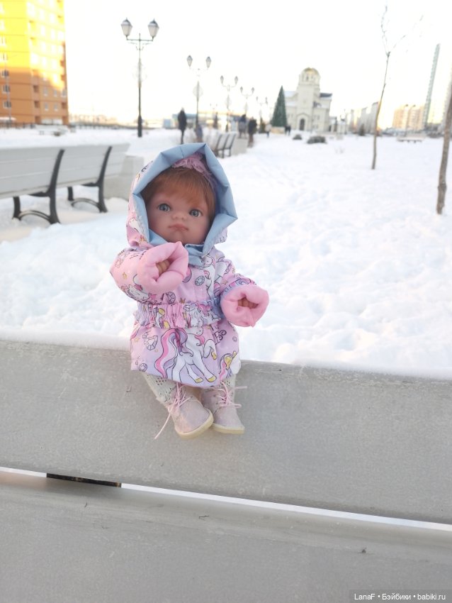 Поздравления с НГ от Мелиссы (куколка Антонио Хуан)