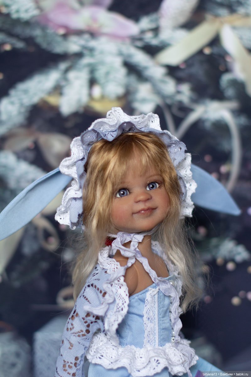 Новогодняя Зайка Есения — ООАК Paola Reina (Паола Рейна) и испанских кукол: перерисовка (фото 4)