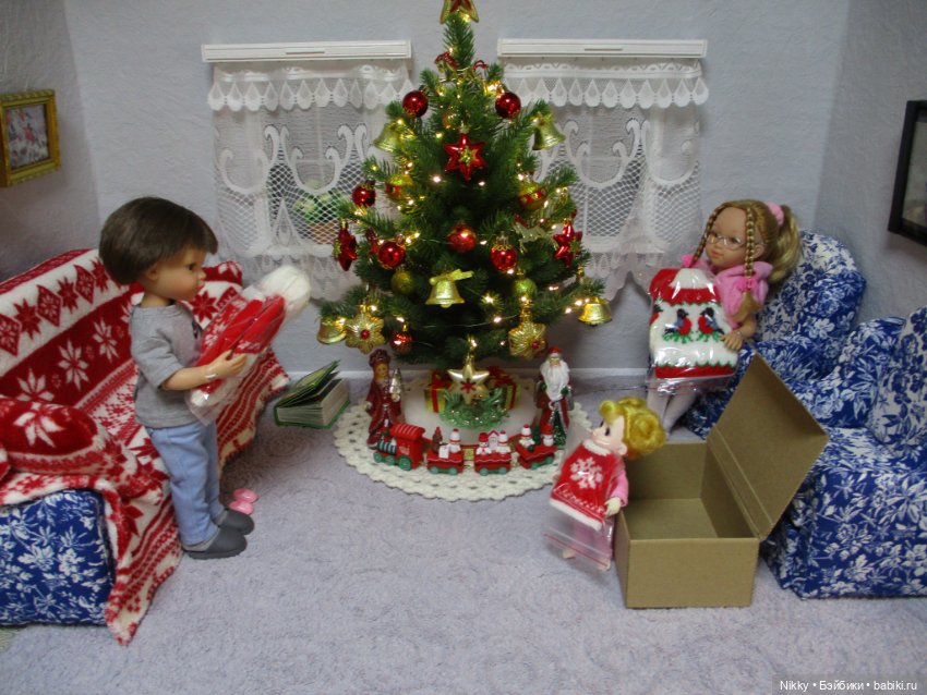 Продолжаем готовиться к Новому году