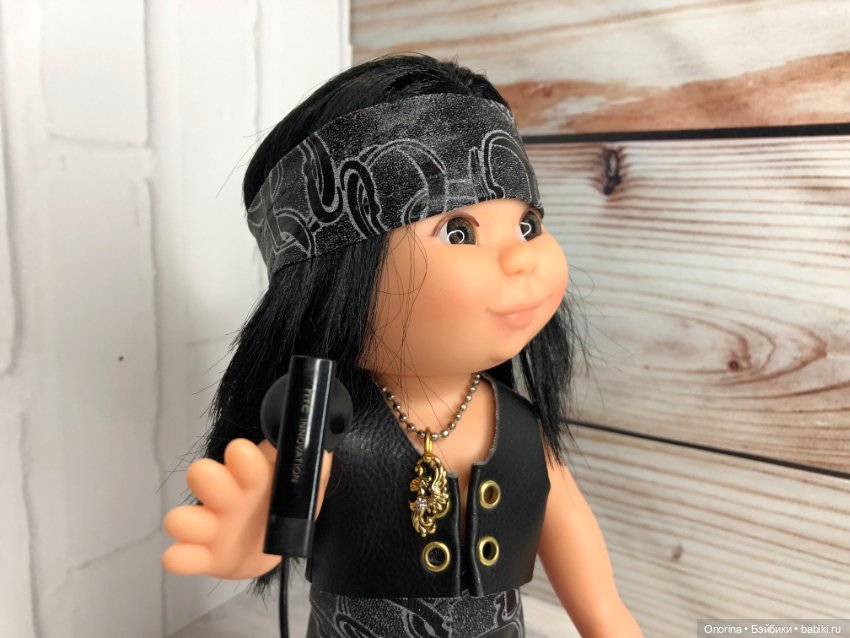 Рок-терапия — Российские куклы Весна (фото 5)