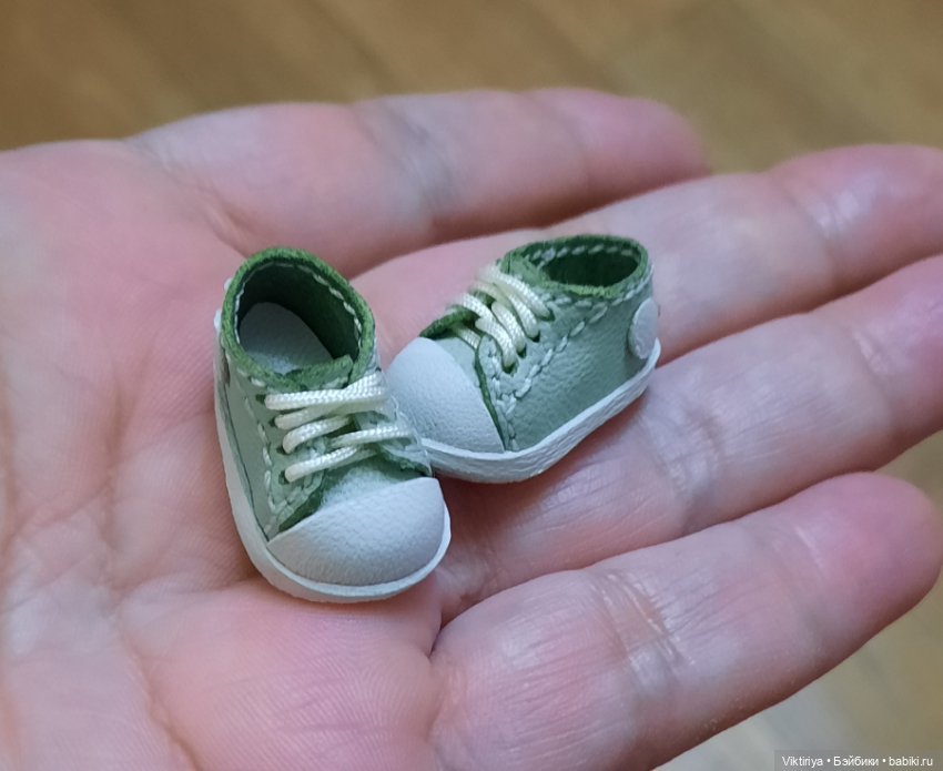 Я все еще учусь. Маленькая обувь