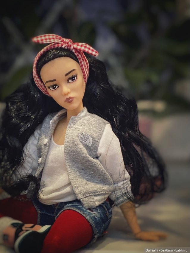 Ядовитое яблочко — Игровые куклы разных производителей (Разное): редкие бренды
