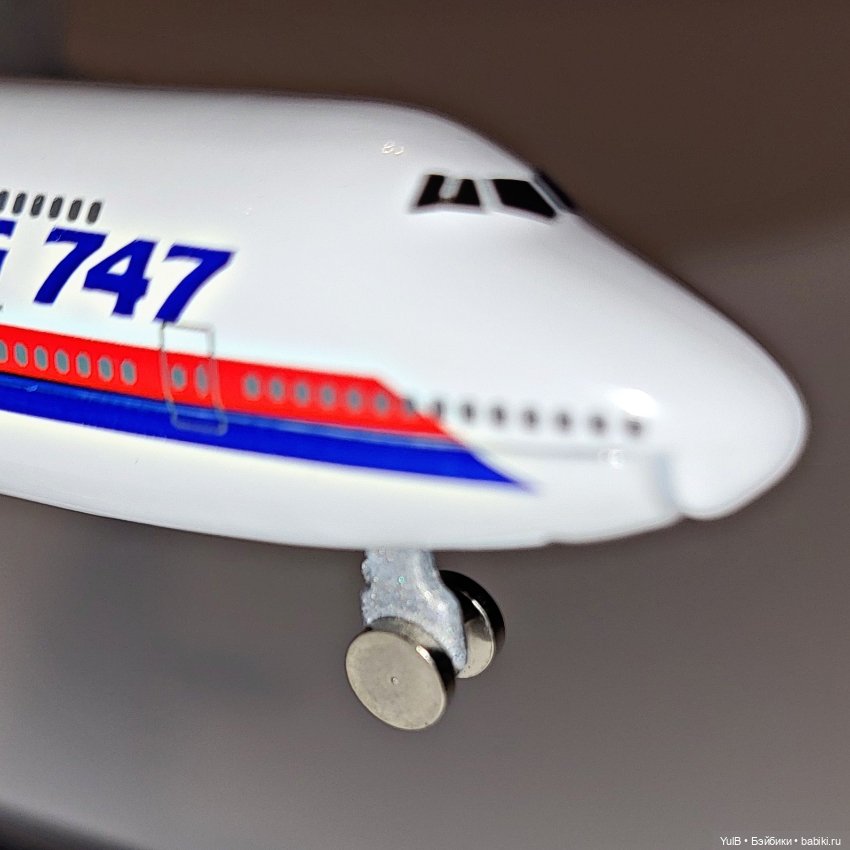 Самолёт и вертолёт от Welly (фото 9)