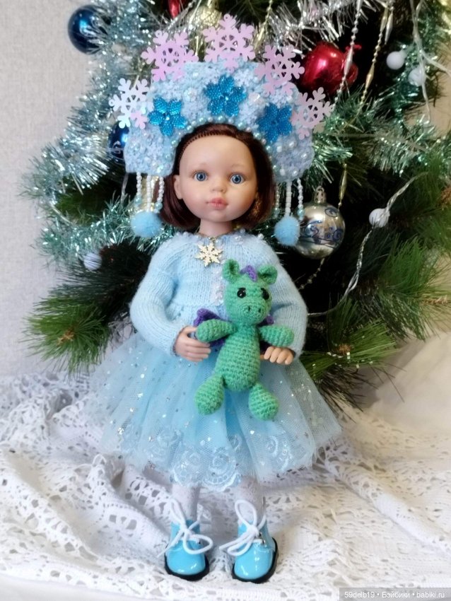 Приближается Год Дракона — Одежда и обувь для кукол своими руками: фото