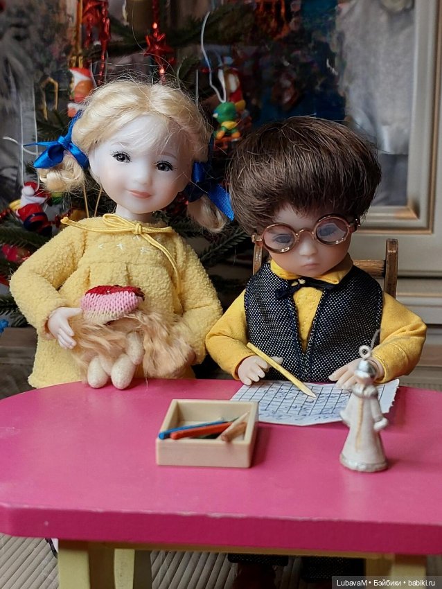 Новогодние приключения Вити и Маши