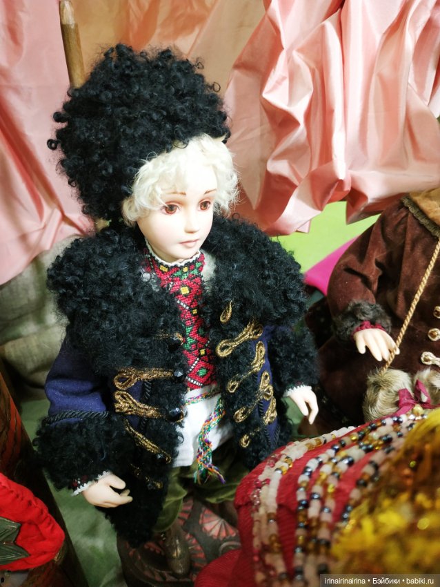 Выставка кукол и мишек в Экспоцентре, декабрь 2023