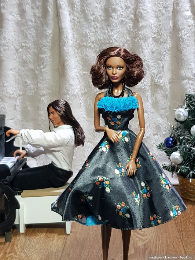 Новогодняя телепрограмма на Первом всемирном канале Бэйбики