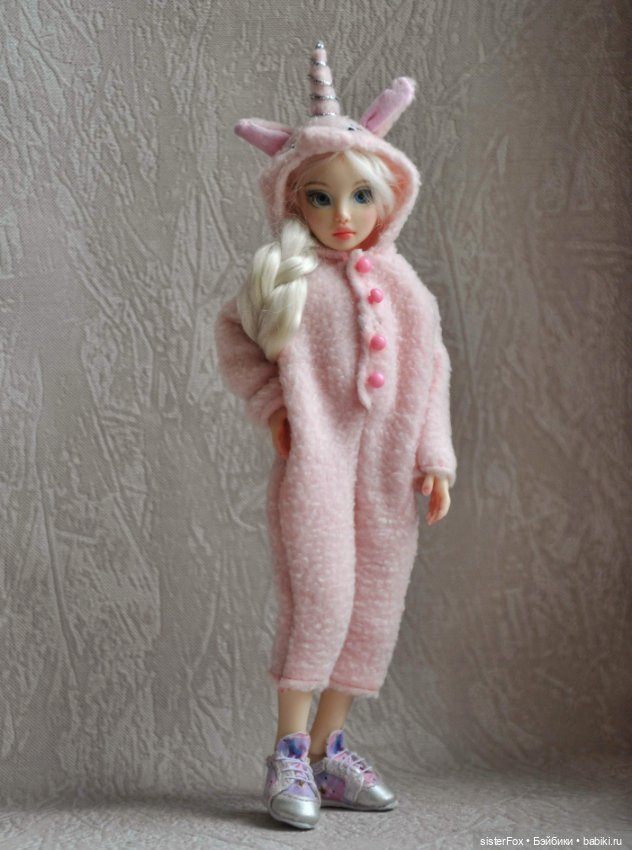 Новогодние костюмы — Авторские шарнирные куклы своими руками: лепка (фото 8)