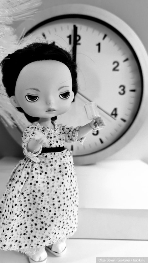 " Песенка про 5 минут" — Новогодняя телепрограмма: праздничный концерт и шоу кукол (фото 7)