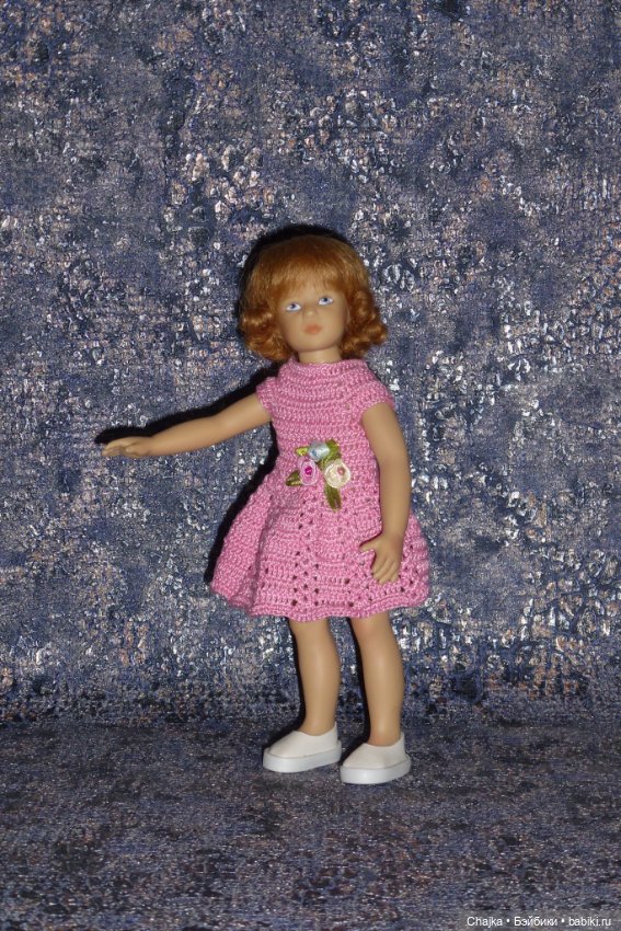 Вязаное платье на кукол Хейди Плюсчок 22 см - Heidi Plusczok 22 см (фото 4)