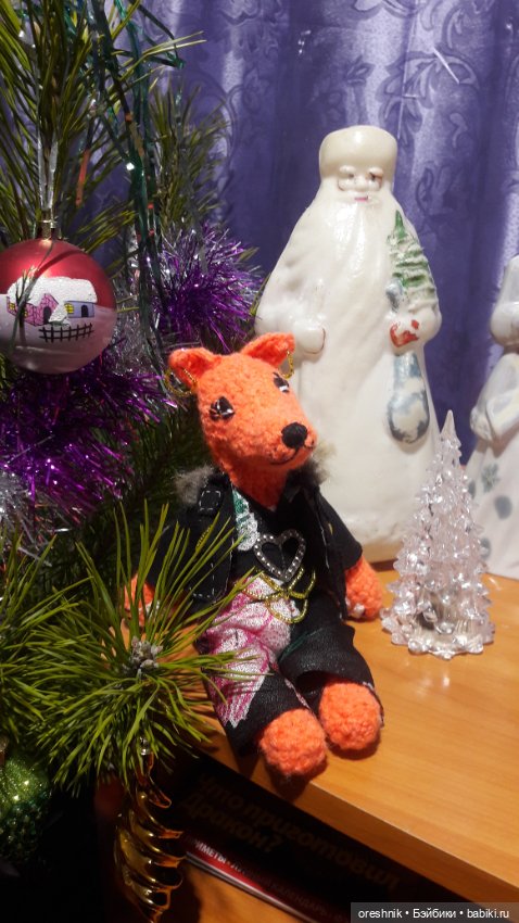 Повязунчики на ёлке 🎄😘🎉 — Авторские вязаные куклы: интерьерные (фото 7)