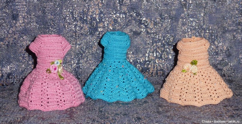 Вязаное платье на кукол Хейди Плюсчок 22 см - Heidi Plusczok 22 см (фото 8)