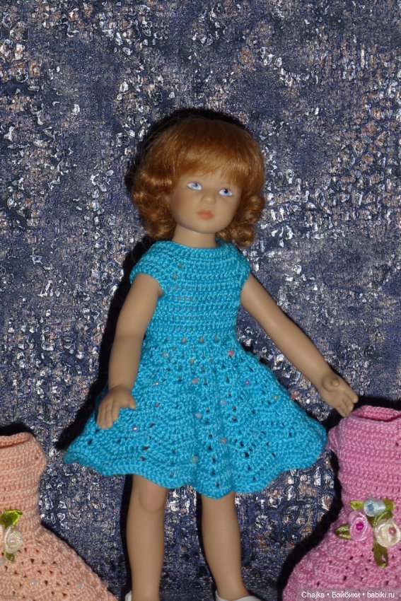 Вязаное платье на кукол Хейди Плюсчок 22 см - Heidi Plusczok 22 см (фото 2)