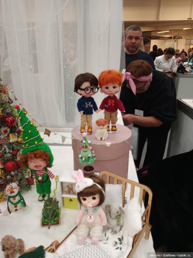 Бал кукол на Тишинке 04.01.24 (продолжение)