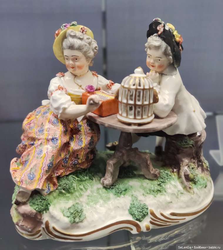 Нимфенбург: коллекция фарфоровых фигурок и музей карет (фото 10)