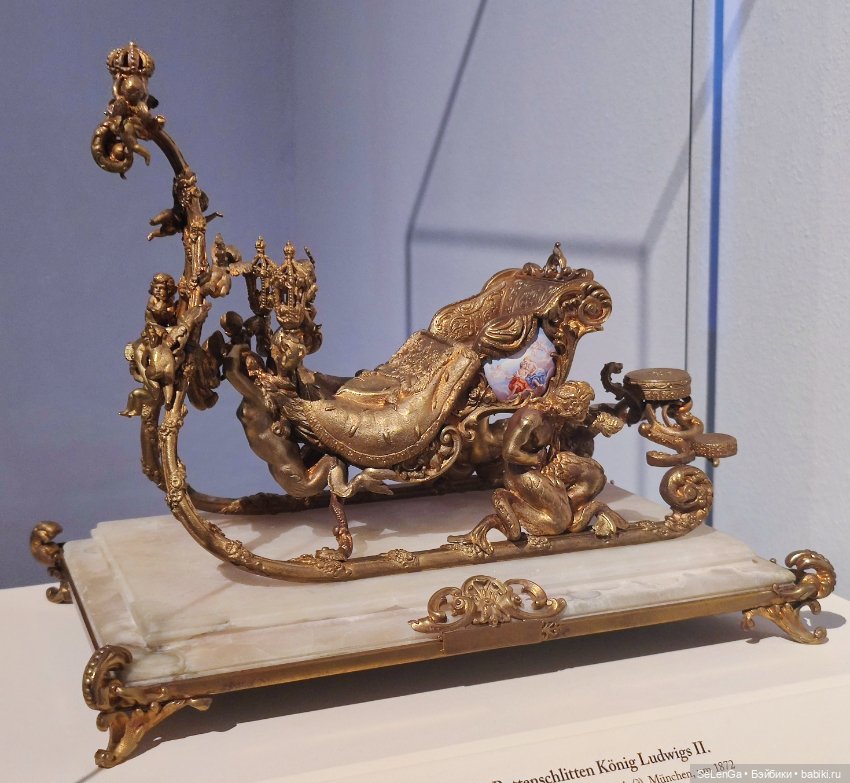 Нимфенбург: коллекция фарфоровых фигурок и музей карет