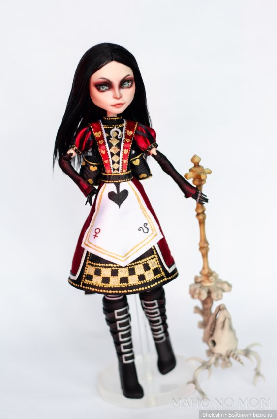 Алиса в королевском наряде( Madness Returns) Арт проект: Алиса, сквозь зеркала (фото 5)