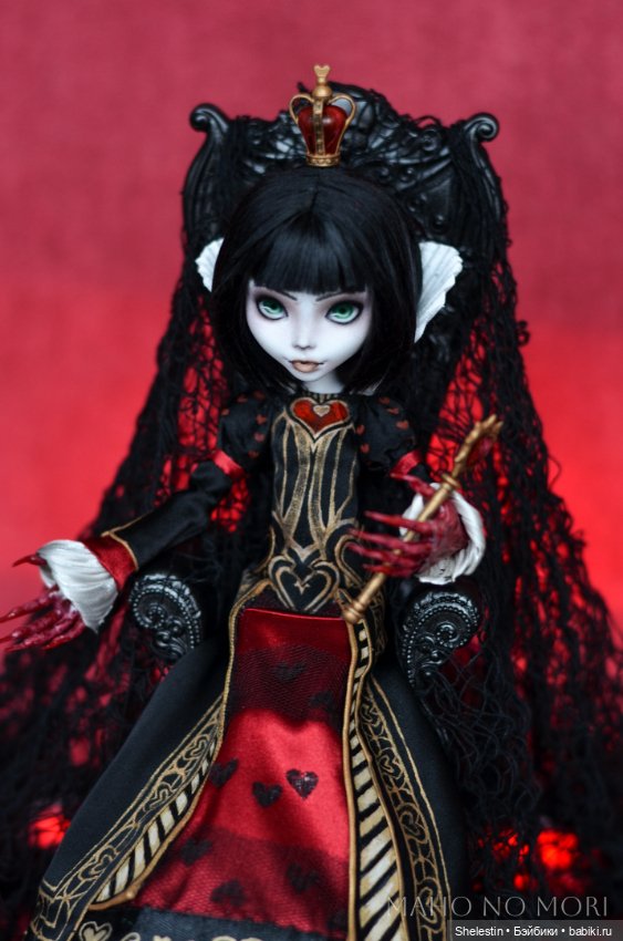 Красная Королева Арт проект: Алиса, сквозь зеркала