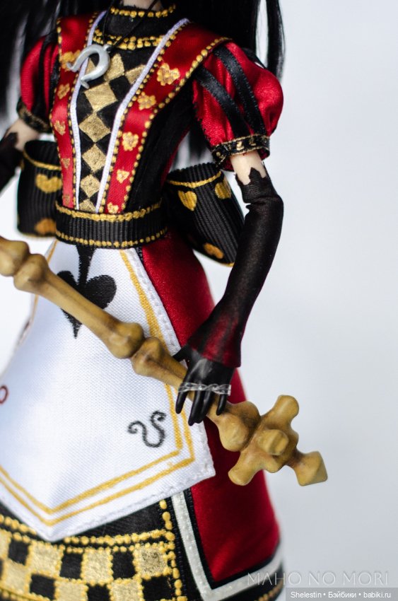 Алиса в королевском наряде( Madness Returns) Арт проект: Алиса, сквозь зеркала (фото 3)