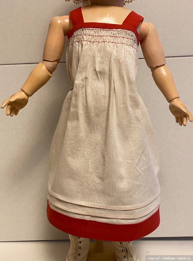 Кукольный костюм в русском стиле по антикварному примеру
