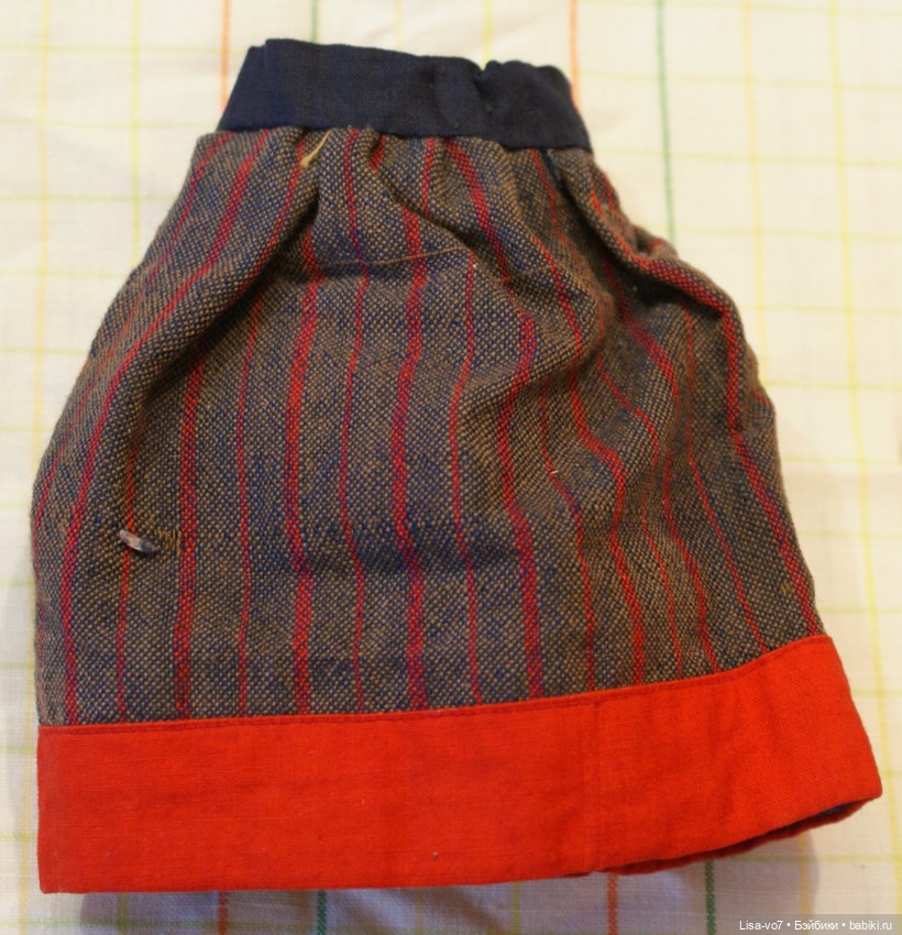 Кукольный костюм в русском стиле по антикварному примеру