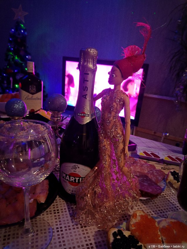 Немного новогодних фото — Гибриды шарнирных кукол (не БЖД): подбор тела (фото 5)