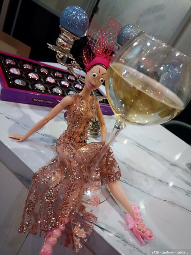 Немного новогодних фото — Гибриды шарнирных кукол (не БЖД): подбор тела